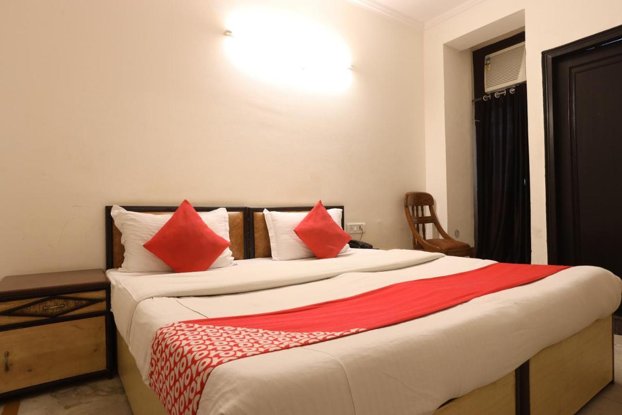 Oyo 60476 Hotel Silver Rooms Delhi (National Capital Territory of India) Exterior foto
